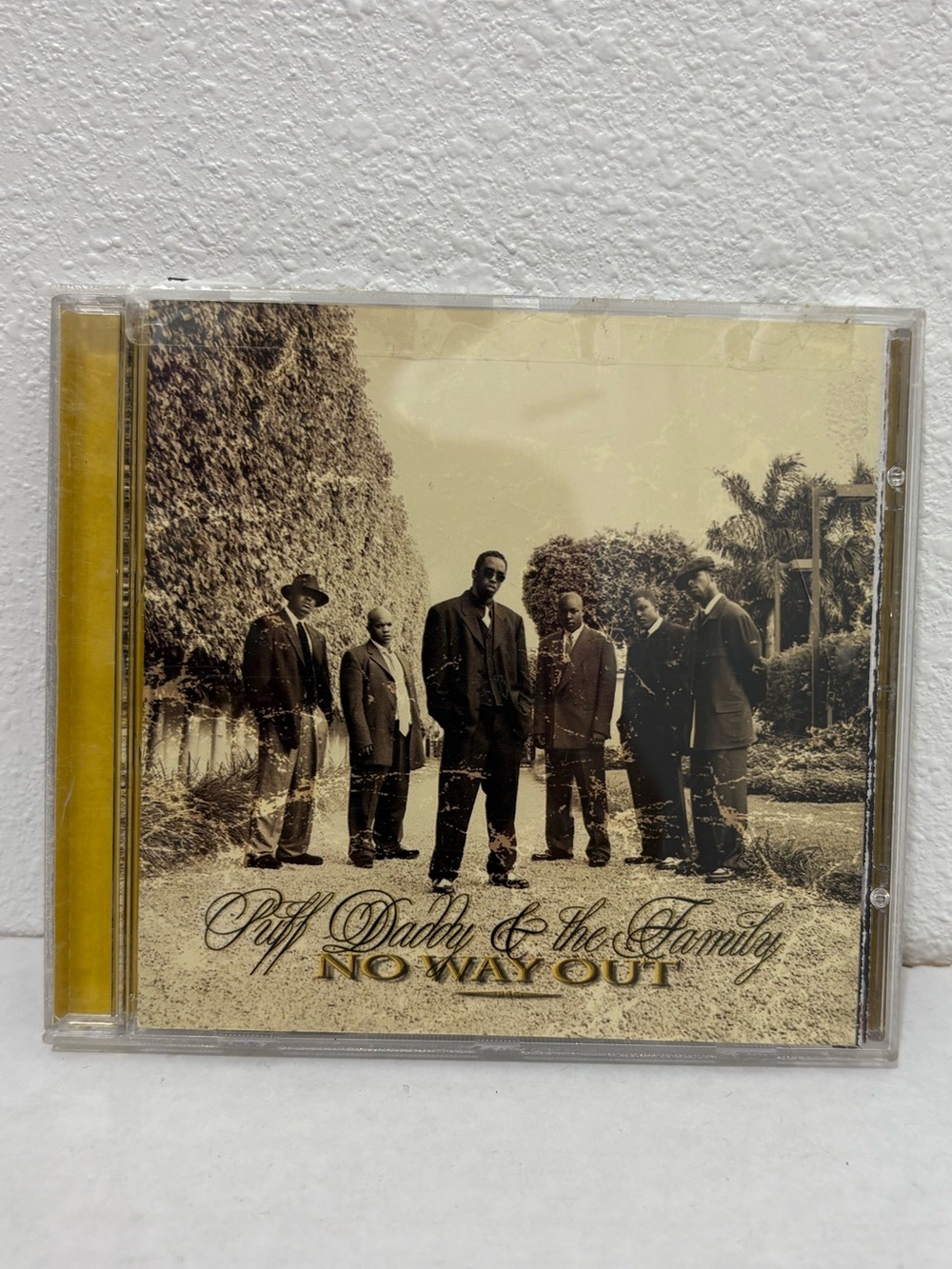 Puff Daddy & The Family No Way Out CD 1997 Parental Advisory Hip Hop CD